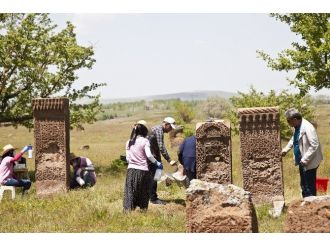 Eski Ahlat Şehri Kazıları Başladı