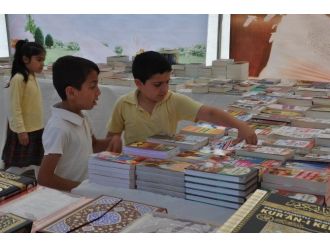 3. Dilovası Kitap Fuarı Açıldı