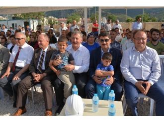 Şehzadeler Belediyesi Spor Tesislerinin Temeli Atıldı