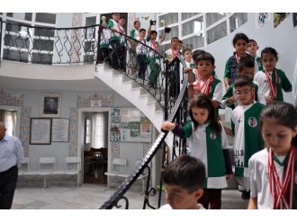 Başkan Ve Milletvekili Adayından Satranç Kulübü’ne Ziyaret