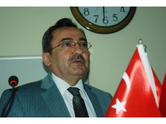 Müftüden Uyarı: Sosyal Medya Bıçak Gibidir
