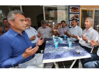 Saruhanlı Esnafı Pilav Hayrı Düzenledi