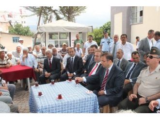 Demre’de Üreticiler, Vali Türker’e Fide Tesislerini Şikayet Etti