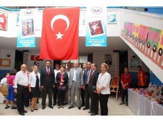 Otizmli Çocukların Ağız Ve Diş Tedavilerine Başlandı