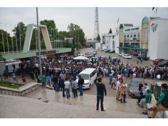 Bursa’da Final İzdihamı