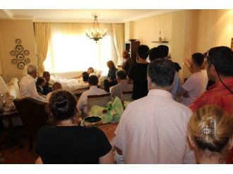 Chp’li Türkmen’in Evine Ziyaretçi Akını