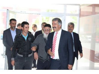 Ak Partili Fırat, Hdp’yi Eleştirdi