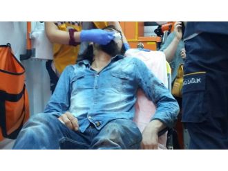 Cinayet Davası Öncesi Adliye Önü Karıştı