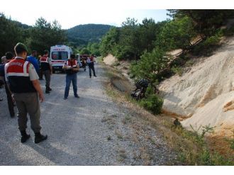 Traktörün Altında Kalan Sürücü Öldü