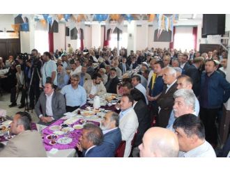 Kurtulmuş: “At Binenin, Kılıç Kuşananın”