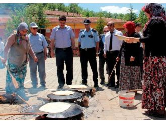 Hasanlar Ortaokulu’nda Gıda Kermesi
