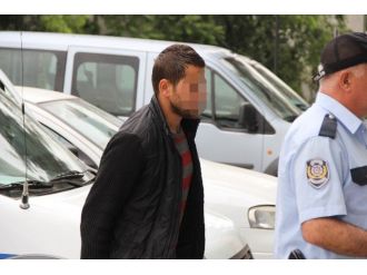 Cep Telefonu Hırsızlığına Gözaltı