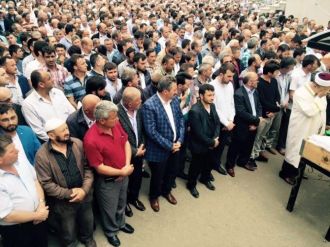 Gündüz Arı Soktu, Akşam Kalp Krizi Geçirerek Öldü