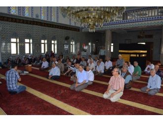 Manavgat’ta Hacı Adayları Bilgilendirildi