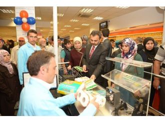 Çorum’da Belediye Gıda Bankası Hizmete Açıldı
