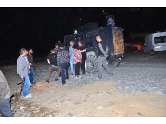 Roket Başlığını Hurda Sanıp Eve Getirdi