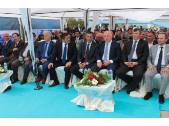 10 Bin Metrekare Kapalı Alana Sahip ’Fuar Alanı’nın Temeli Atıldı