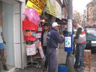 Çöp Kutularına Zarar Verenler Cezalandırılacak