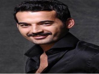Babasını Öldüren Ünlü Sanatçı 4 Kez Ölmek İstemiş