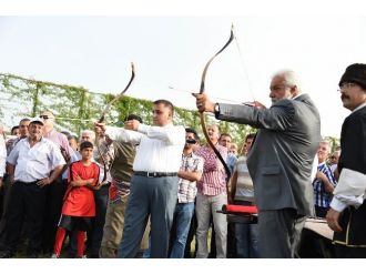 Bağlar Spor Okulu Hizmete Açıldı