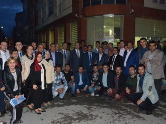 Ak Parti’den Es Ağrılılar Derneği’ne Ak Parti’den Ziyaret