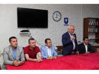 Yaşar Erzurumlularla Buluştu