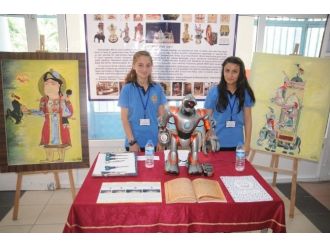 Cizre Merkez Anadolu Lisesi’nde Tübitak Bilim Fuarı Açıldı