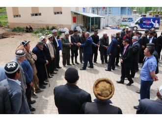Kırgızlı Türkler Çaha’yı Rabia Selamı İle Karşıladı
