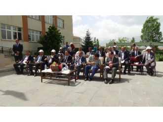 Sosyal Bilimler Lisesinde Bilim Şenliği