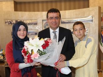 Taşçı, Öğrencileri Ağırladı