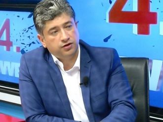 Kısacık: Her Seçim Öncesi Bir Tezgah Gördük