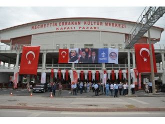 Necmettin Erbakan Kültür Merkezi Ve Kapalı Pazar Alanı Hizmete Açıldı