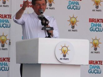 Başbakan Davutoğlu Siirt’te
