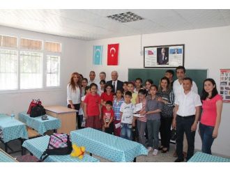 Büyükşehir, Türkmen Çocuklarına Eğitim Desteğini Sürdürüyor