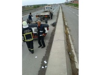 Chp Seçim Aracı Takla Attı: 2 Yaralı