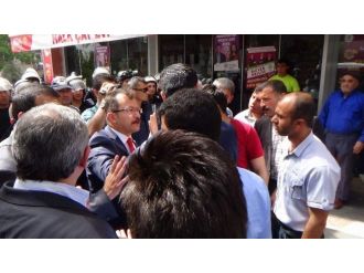 Başbakan Davutoğlu’nun Mitingi Sonrası Olaylar Çıktı