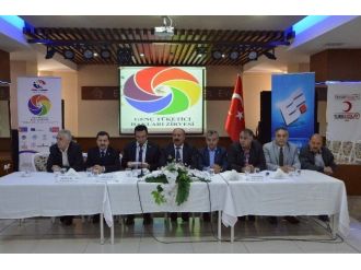Genç Tüketici Hakları Zirvesi Eskişehir’de Gerçekleştirildi