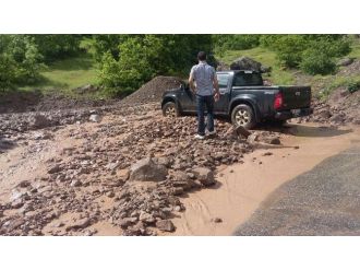 Tunceli Erzincan Karayolunda Heyelan