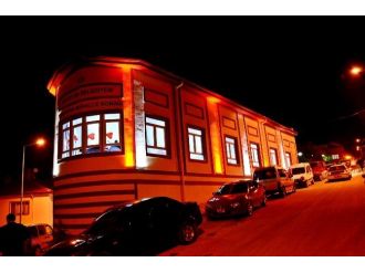 Mahalle Konakları Işıl Işıl