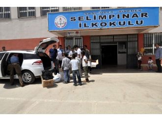 İhtiyaç Sahibi 100 Öğrenci Giydirildi