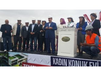 Esenyurt’ta Kadın Konuk Evi’nin Temeli Atıldı
