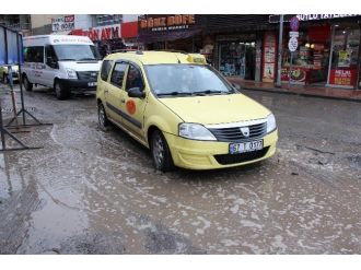 Kentin Göbeği Çamur Deryası