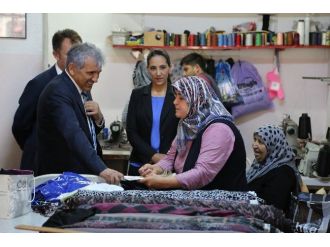 Elibol: Çakalı Kuzu Postunda Sundular”