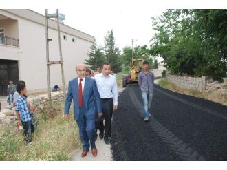 Vali Demirtaş, Asfaltlama Çalışmalarını Yerinde Gördü