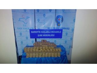 Yolcu Otobüsünden Çıktı !