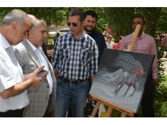 Halk Eğitim Merkezi Resim Sergisi Açıldı