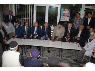 Mehmet Müezzinoğlu’ndan Miting Gibi Seçim Bürosu Açılışı