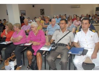 Fethiye’deki Yabancılara E-ikamet Anlatıldı
