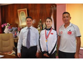 Ataşbak: “Başarılı Sporcuları Destekleyeceğiz”