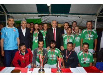 Kütahya’da Bem-bir-sen Halı Saha Turnuvası Sona Erdi